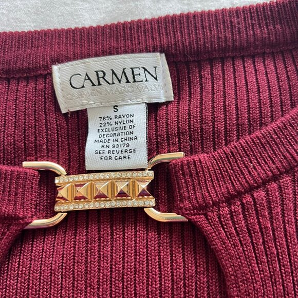 Cranberry Lightweight Ribbed Sweater - keyhole neck - Picture 2 of 2